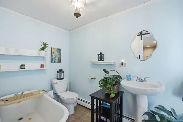 $299,900 | 31 Hill Street, Dover, NH 03820