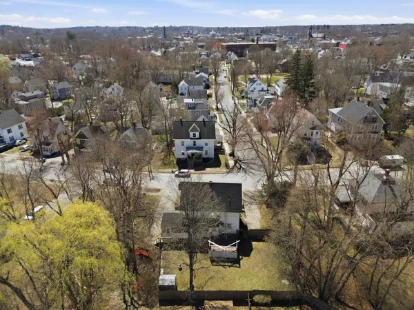 $299,900 | 31 Hill Street, Dover, NH 03820