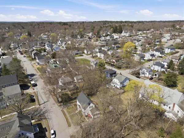 $299,900 | 31 Hill Street, Dover, NH 03820