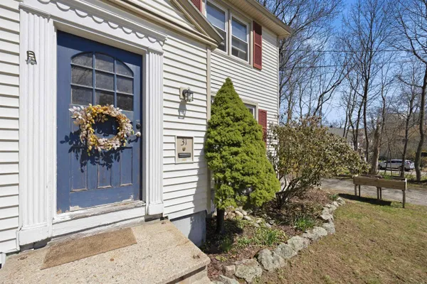 $299,900 | 31 Hill Street, Dover, NH 03820