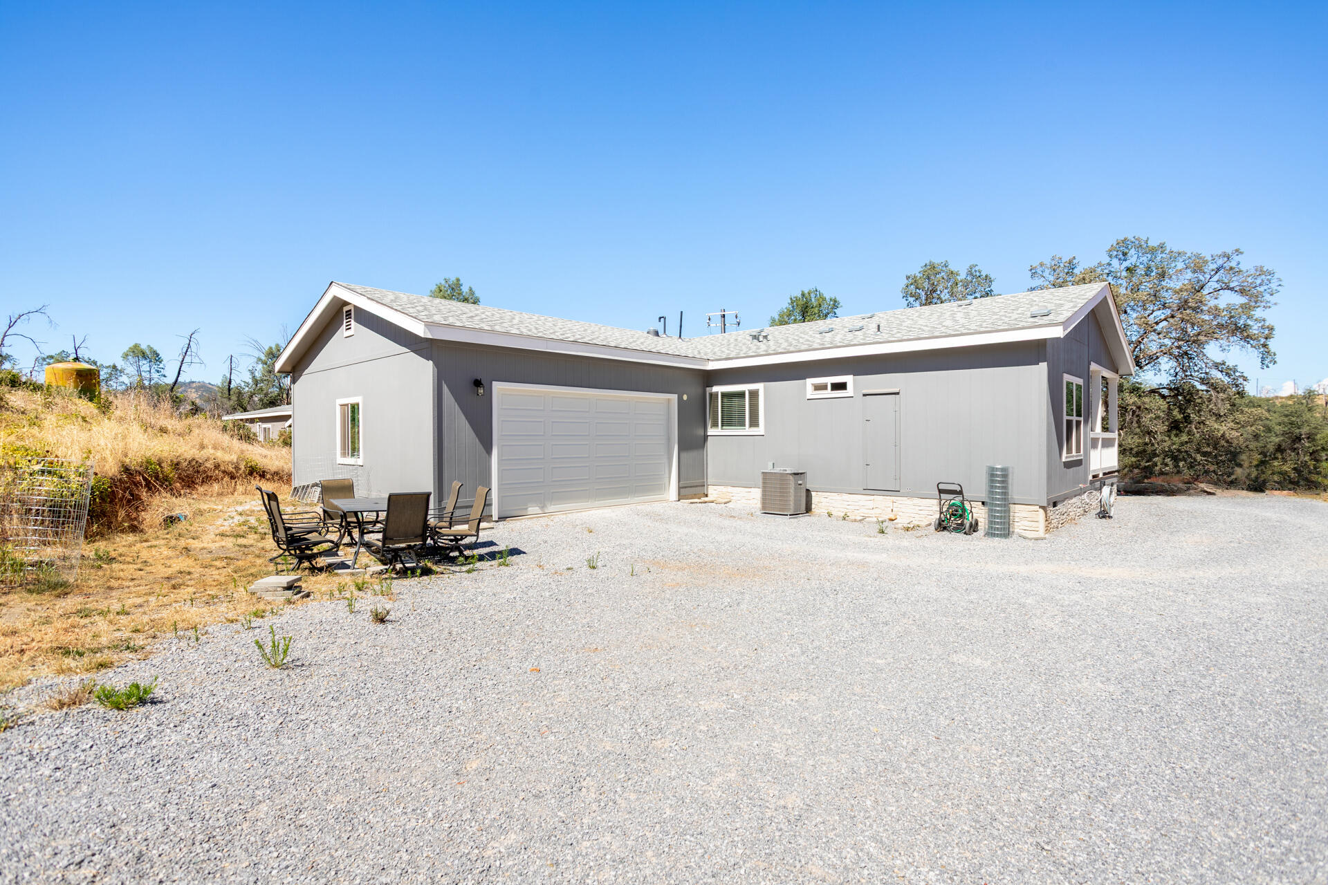 13582 Echo Hill Road Redding, CA 96003 - Photo 35 of 40 Second House