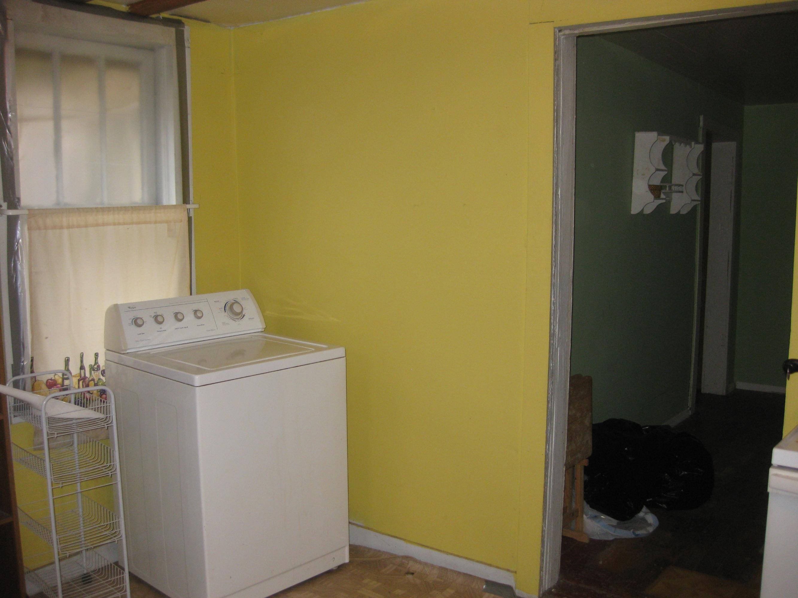 305 Offutt Road Clinton, TN 37716 - Photo 9 of 11 Laundry Area in Kitchen