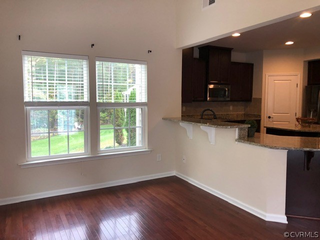 8513 Foster Ridge Terrace Moseley, VA 23120 - Photo 5 of 30 Gallery Image 5