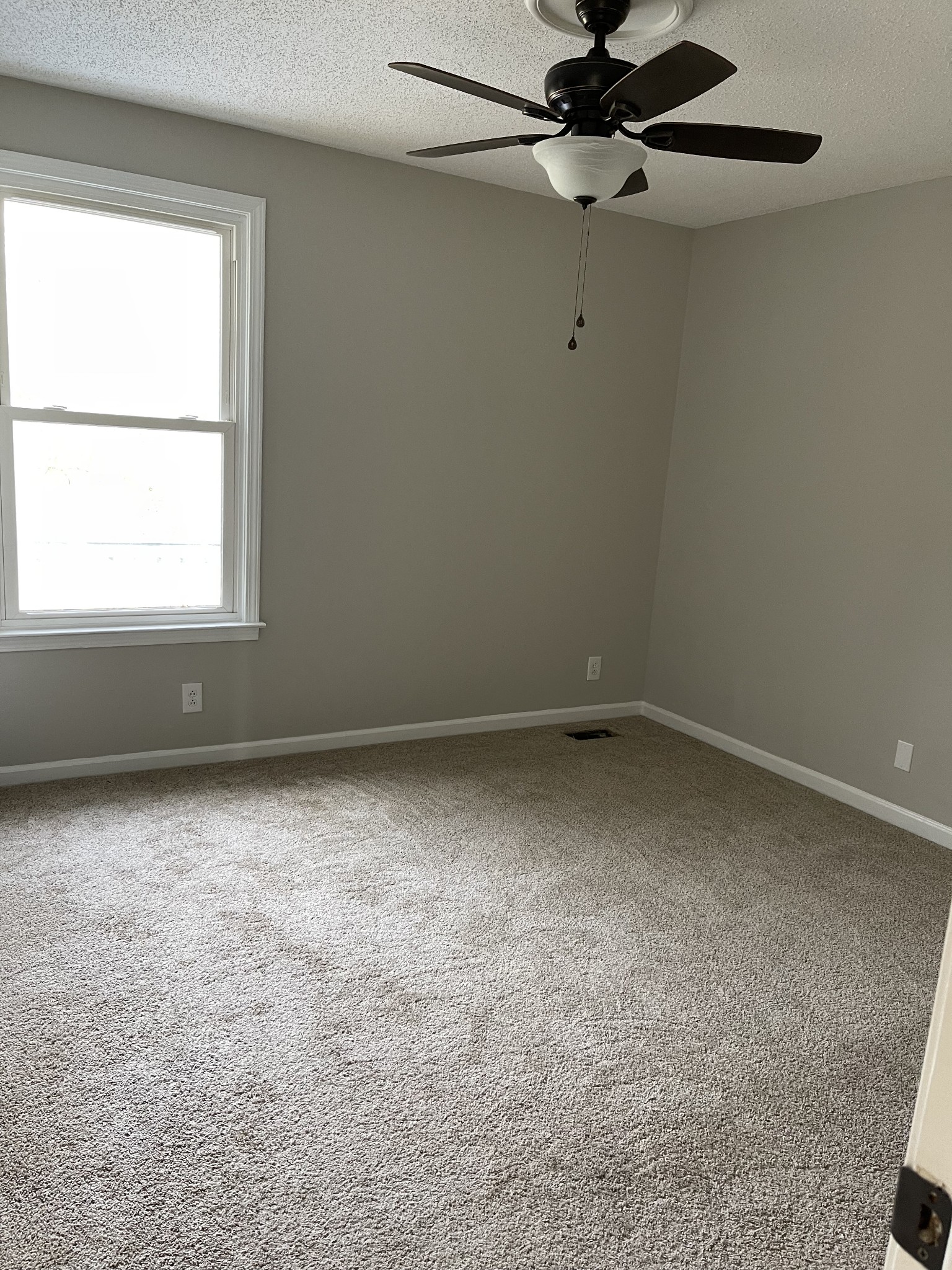 761 Needmore Road Clarksville, TN 37040 - Photo 7 of 8