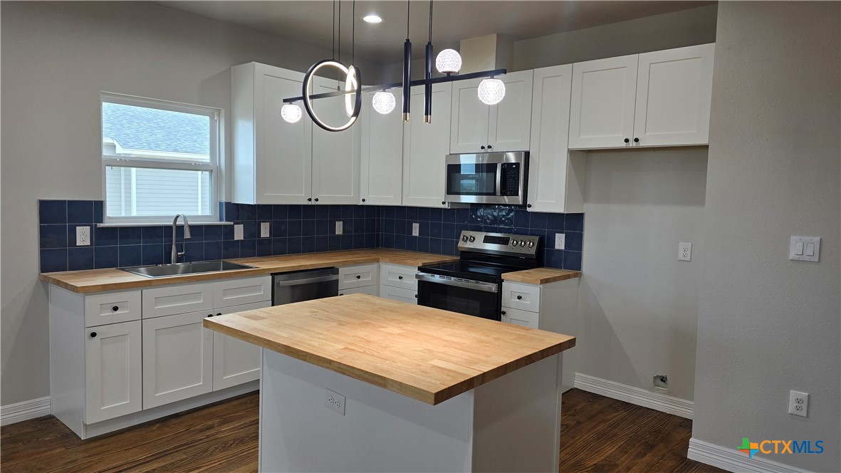 193 Powderhorn Lane Port Lavaca, TX 77979 - Photo 21 of 46