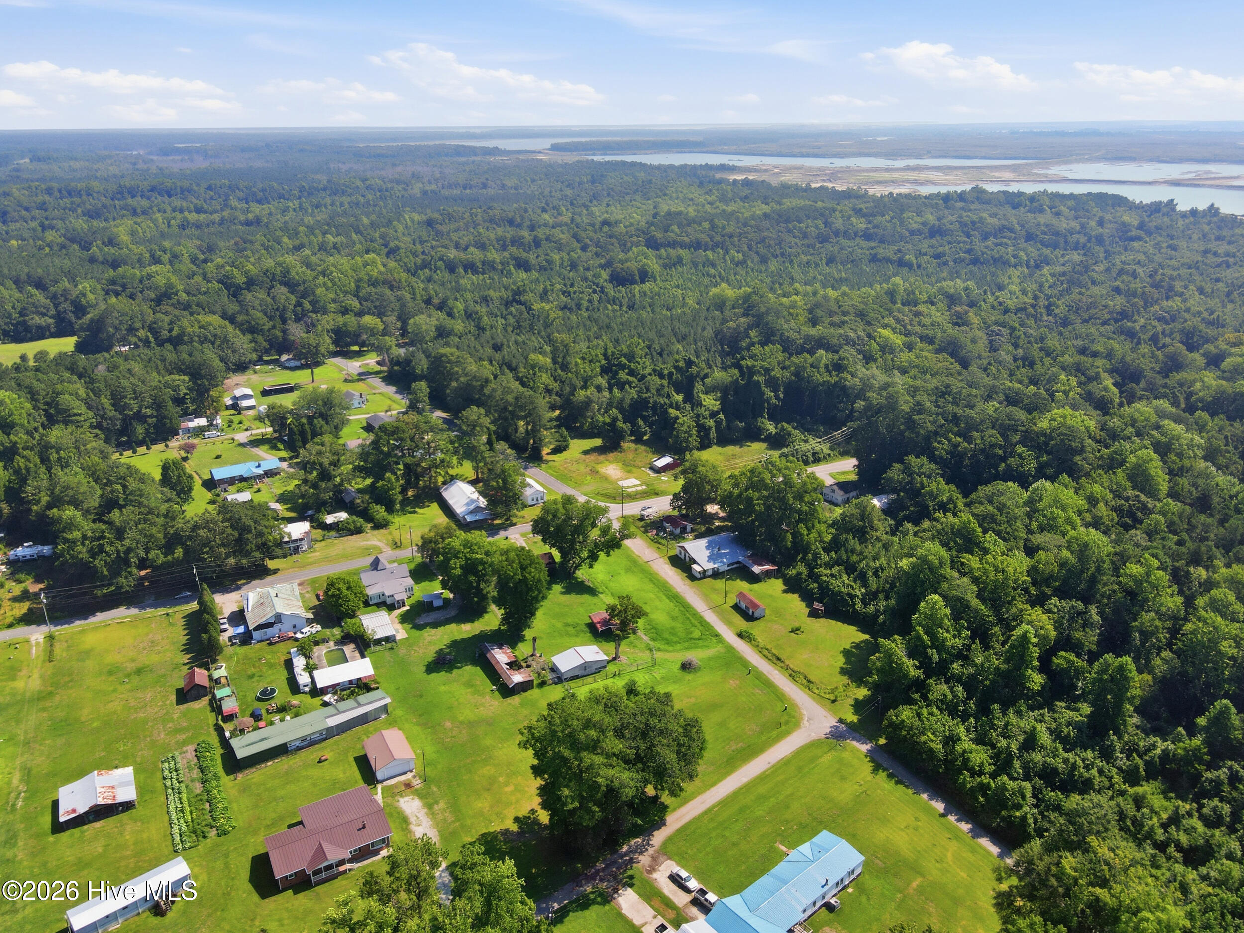 228 Main Street Edward, NC 27821 - Photo 10 of 44