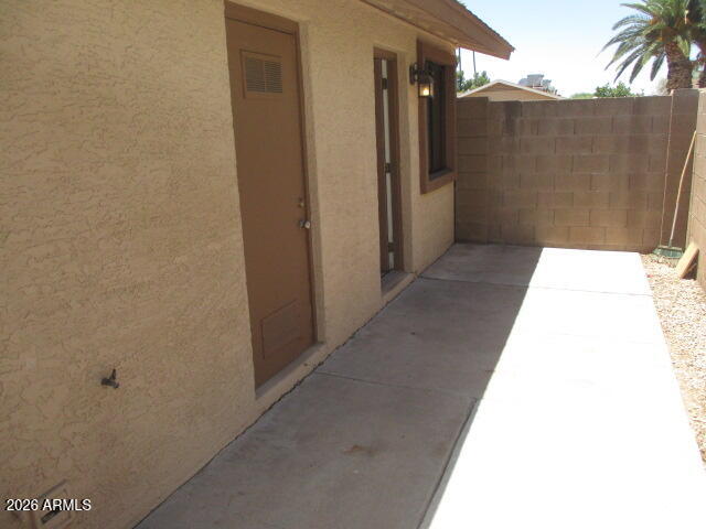 822 West Knox Road Chandler, AZ 85225 - Photo 8 of 9
