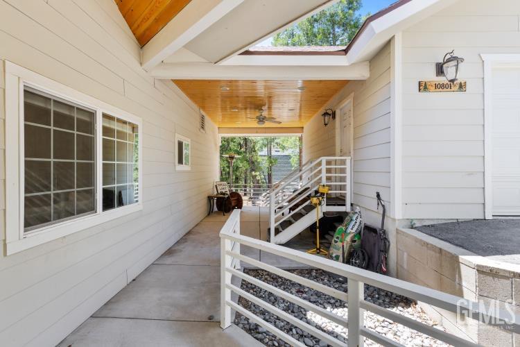 Undisclosed Address Wofford Heights, CA 93285 - Photo 34 of 35 a house view with a garden space