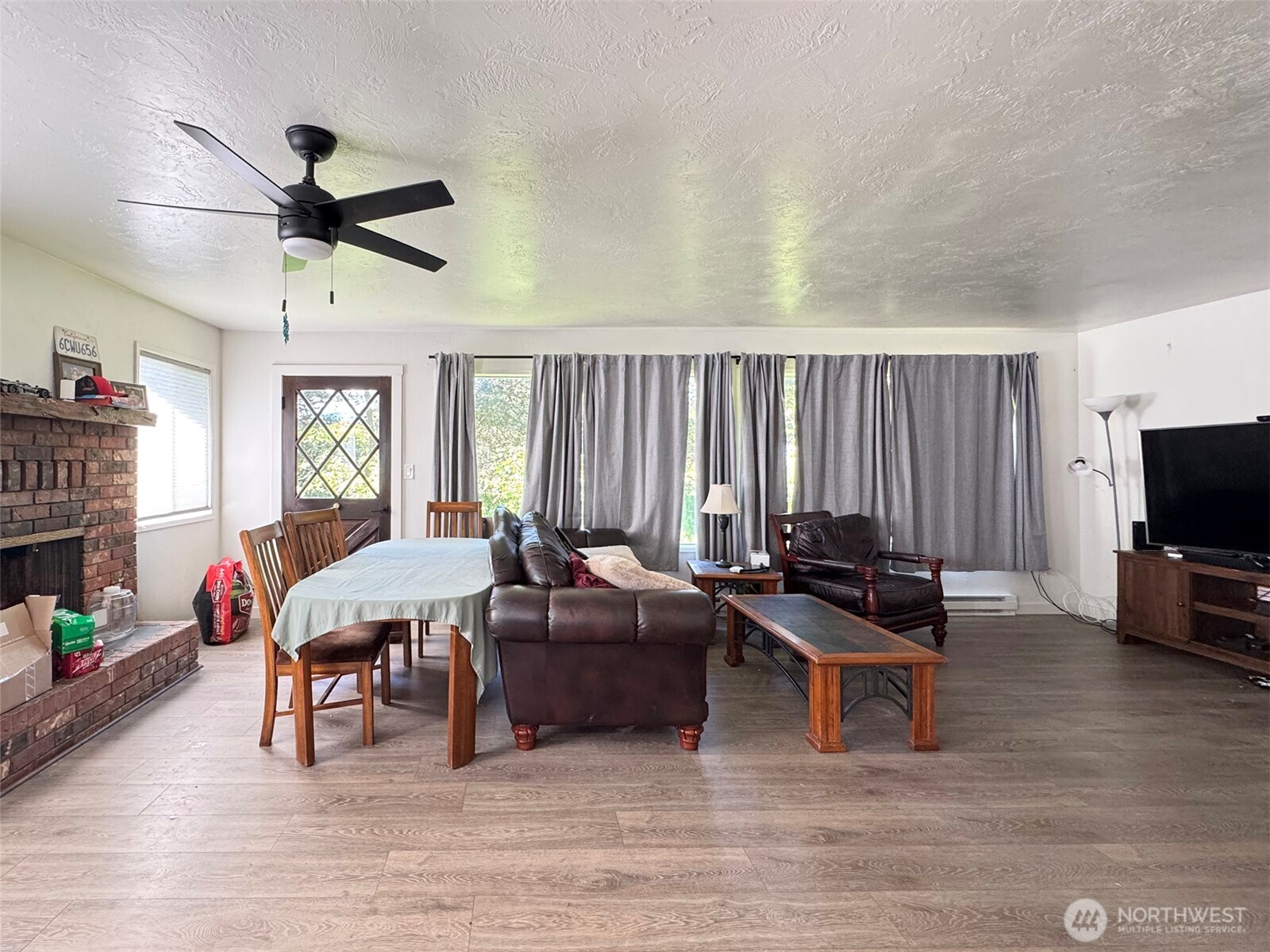 81 Robbins Road Sequim, WA 98382 - Photo 4 of 38 Gallery Image 4