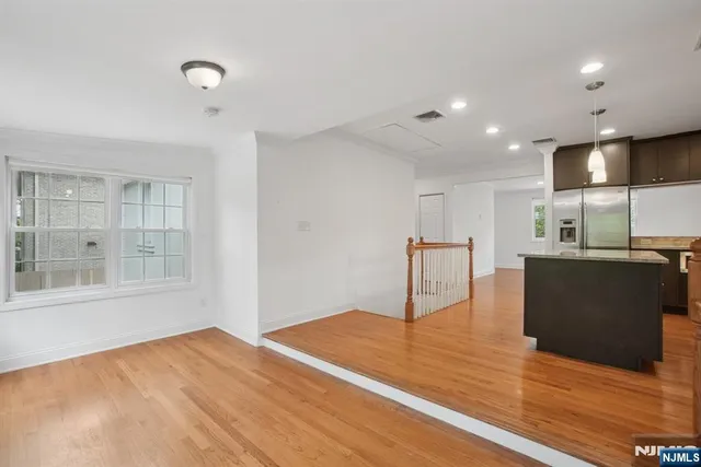 $1,048,000 | 502 Summit Street, Englewood Cliffs, NJ 07632