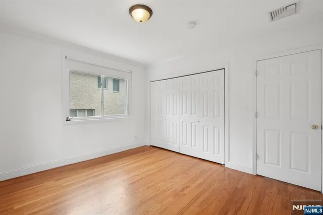 $1,048,000 | 502 Summit Street, Englewood Cliffs, NJ 07632