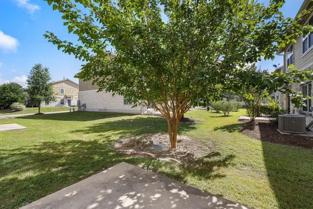 $274,900 | 1620 Bryant Drive, Unit 303, Round Rock, TX 78664