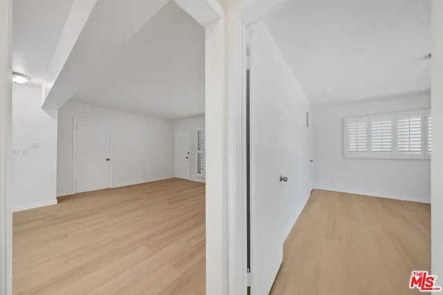 $2,900 | 2621 South Centinela Avenue, Unit 7, Santa Monica, CA 90405