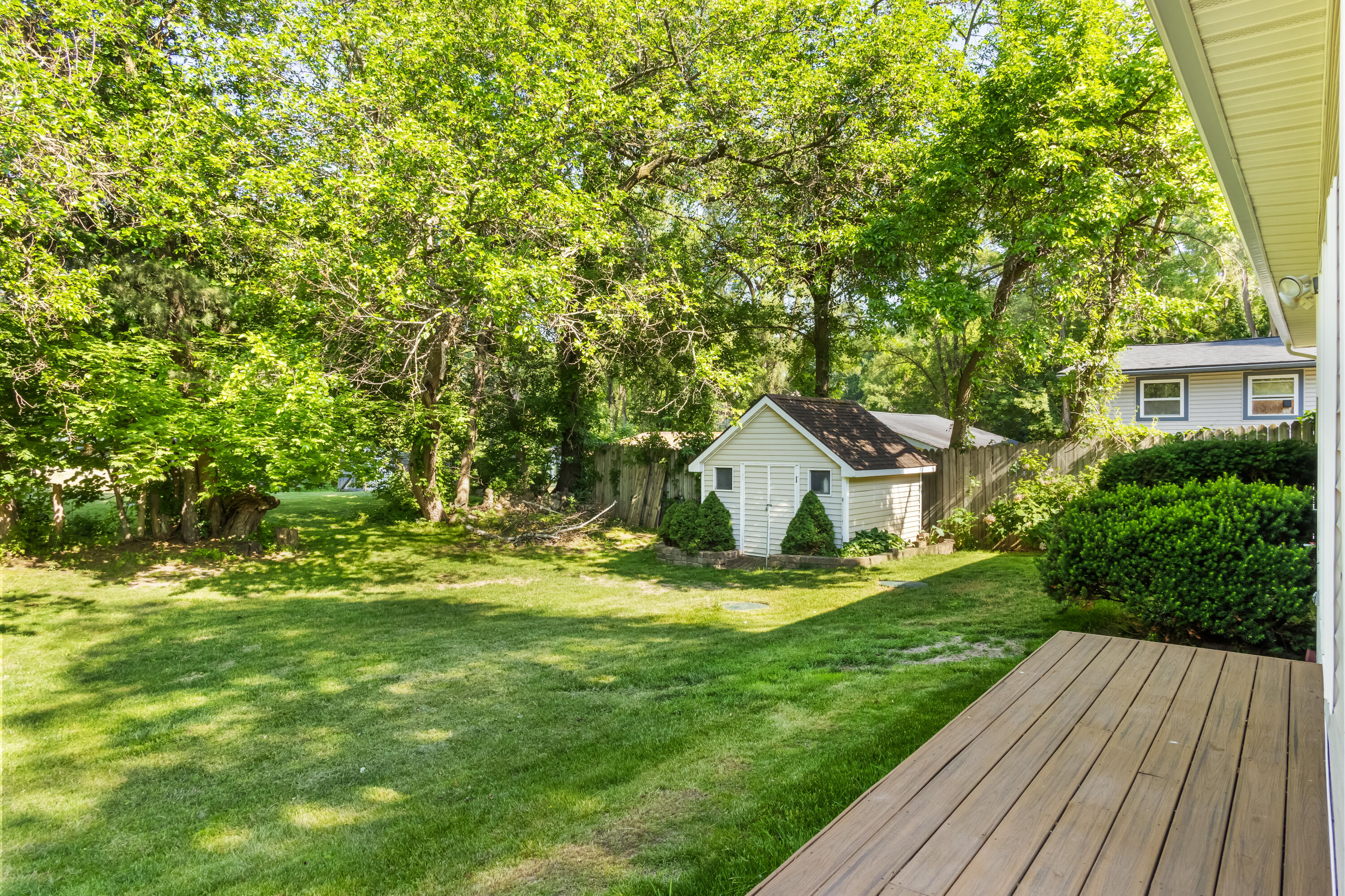 18568 Williamsville Road Gregory, MI 48137 - Photo 26 of 29 IMG_4002