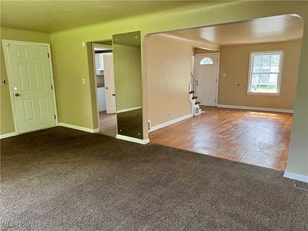 3207 Livingston Road Cleveland, OH 44120 - Photo 9 of 22 Gallery Image 9