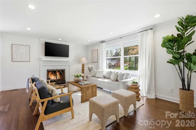 $775,000 | 5345 Murrayhill Road, Charlotte, NC 28210