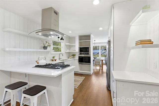 $775,000 | 5345 Murrayhill Road, Charlotte, NC 28210