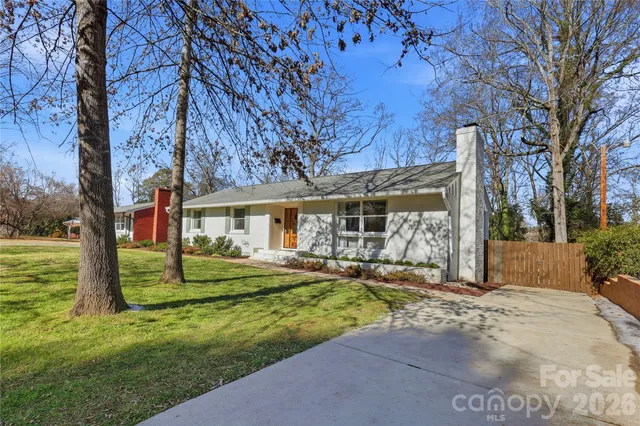 $775,000 | 5345 Murrayhill Road, Charlotte, NC 28210