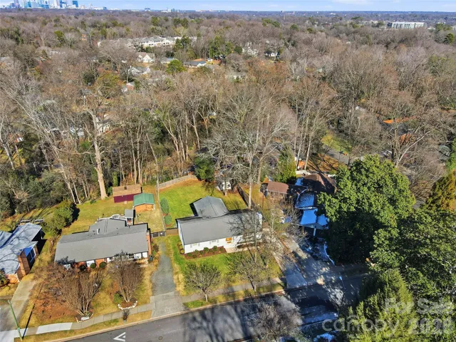 $775,000 | 5345 Murrayhill Road, Charlotte, NC 28210