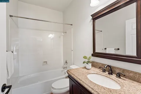 $525,000 | 1641 Regent Drive, Brentwood, CA 94513