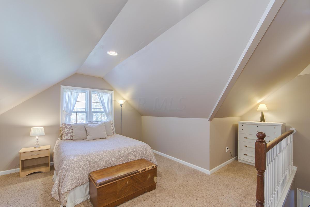396 Richards Road Columbus, OH 43214 - Photo 14 of 28 Gallery Image 14