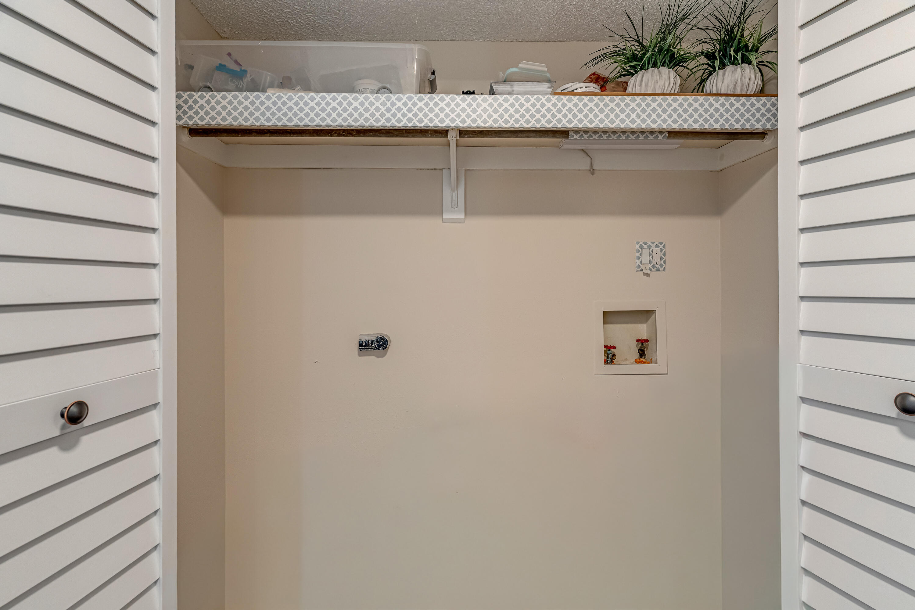 274 Kidd Street Fort Walton Beach, FL 32548 - Photo 21 of 74 1st Floor Laundry