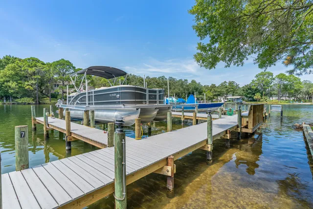 $565,000 | 274 Kidd Street, Fort Walton Beach, FL 32548