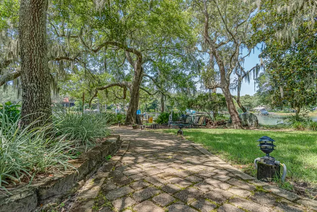 $565,000 | 274 Kidd Street, Fort Walton Beach, FL 32548