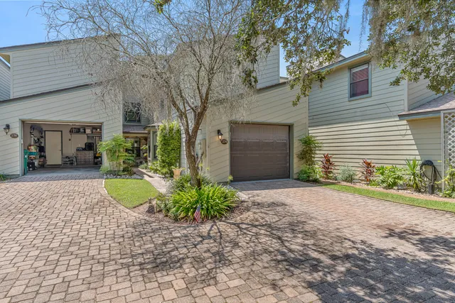 $565,000 | 274 Kidd Street, Fort Walton Beach, FL 32548