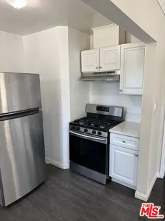 $1,895,000 | 4089 Leimert Boulevard, Los Angeles, CA 90008