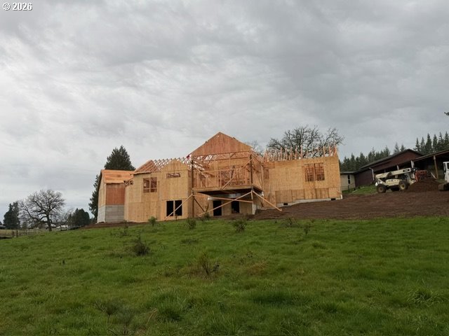 39143 Southeast Gibson Road Washougal, WA 98671 - Photo 18 of 26 a house view with a garden space