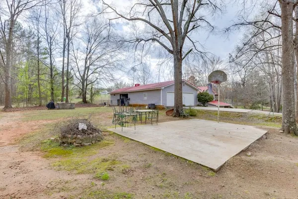 $700,000 | 722 Charlie Morris Road, Colbert, GA 30628
