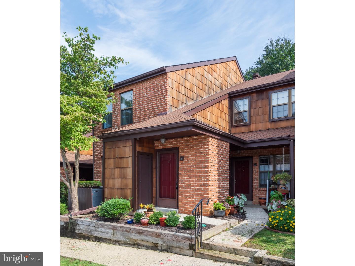 8 Rittenhouse Court, Unit 183 Chesterbrook, PA 19087 - Photo 1 of 18