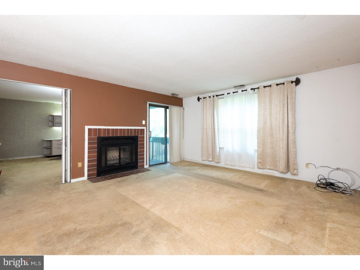 8 Rittenhouse Court, Unit 183 Chesterbrook, PA 19087 - Photo 4 of 18