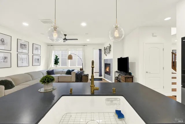 $635,000 | 741 Greentree Circle, Fairfield, CA 94534