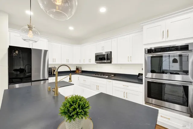 $635,000 | 741 Greentree Circle, Fairfield, CA 94534