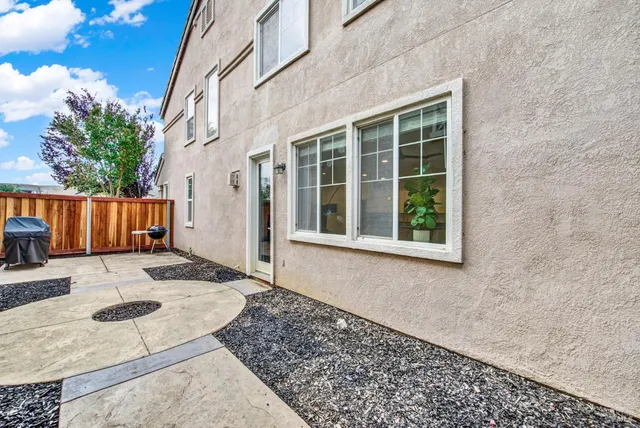 $635,000 | 741 Greentree Circle, Fairfield, CA 94534