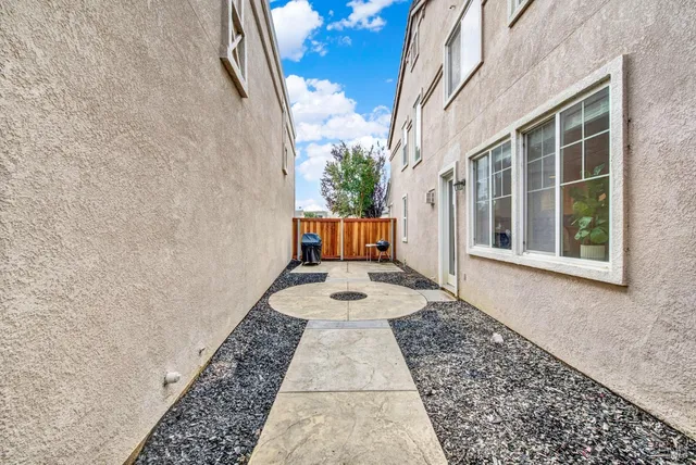 $635,000 | 741 Greentree Circle, Fairfield, CA 94534