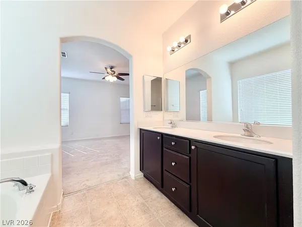 $2,200 | 8435 Spirit Vale Avenue, Las Vegas, NV 89117