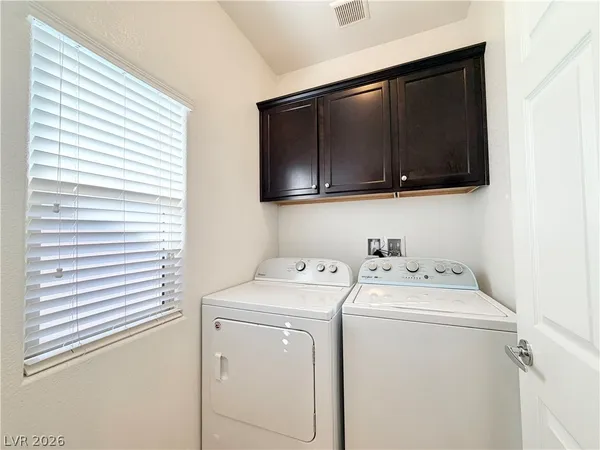 $2,200 | 8435 Spirit Vale Avenue, Las Vegas, NV 89117