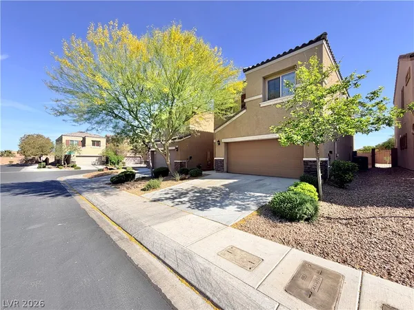 $2,200 | 8435 Spirit Vale Avenue, Las Vegas, NV 89117