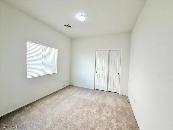 $2,200 | 8435 Spirit Vale Avenue, Las Vegas, NV 89117