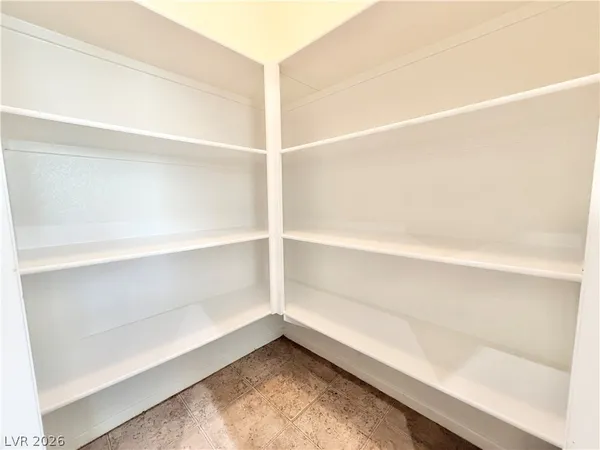 $2,200 | 8435 Spirit Vale Avenue, Las Vegas, NV 89117