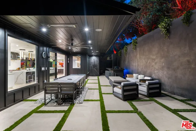 $59,995 | 3140 Coldwater Canyon Avenue, Studio City, CA 91604