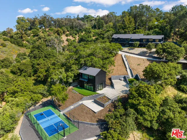 $59,995 | 3140 Coldwater Canyon Avenue, Studio City, CA 91604