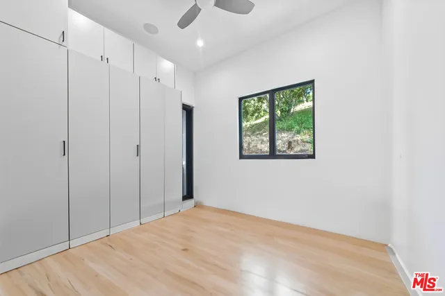 $59,995 | 3140 Coldwater Canyon Avenue, Studio City, CA 91604