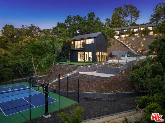 $59,995 | 3140 Coldwater Canyon Avenue, Studio City, CA 91604