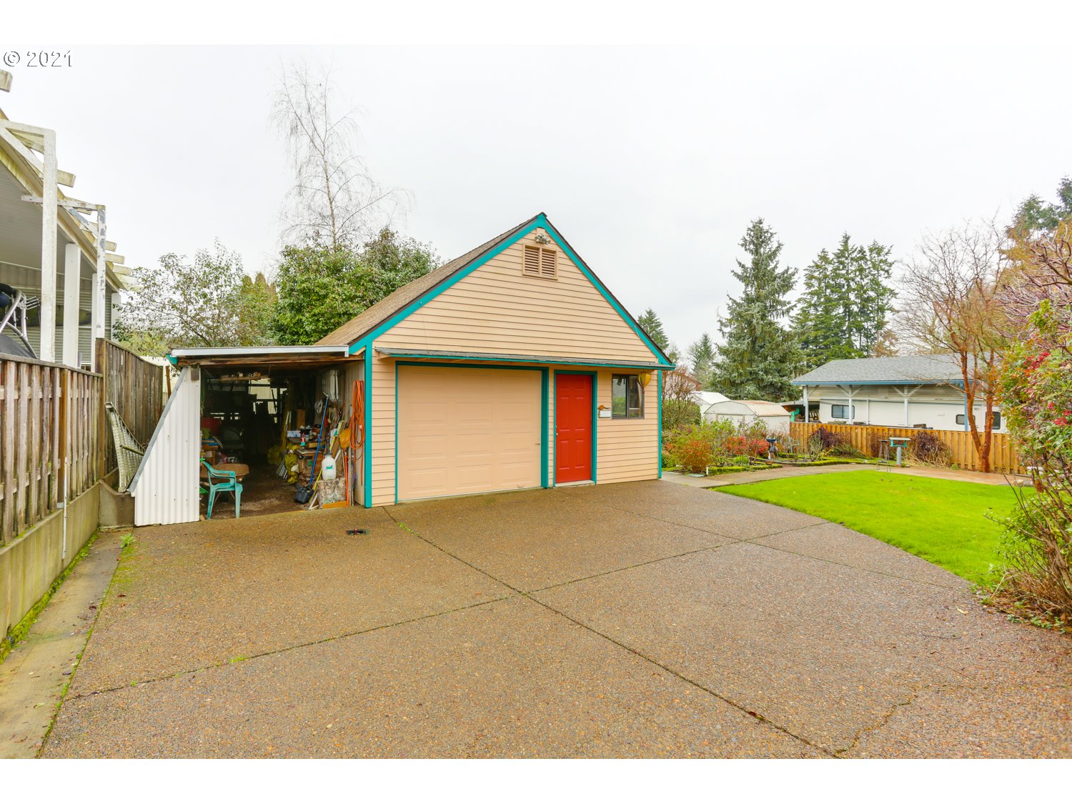 2250 Ostman Road West Linn, OR 97068 - Photo 30 of 32 Gallery Image 30