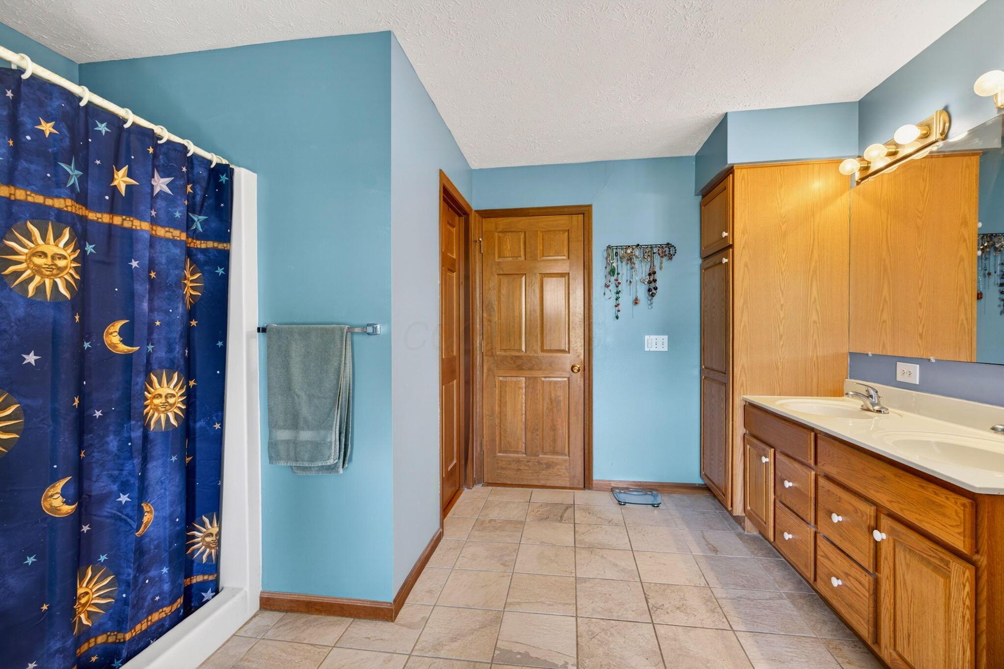 6685 Thomas Road Radnor, OH 43066 - Photo 32 of 70 6685 Thomas Rd 43 (2)