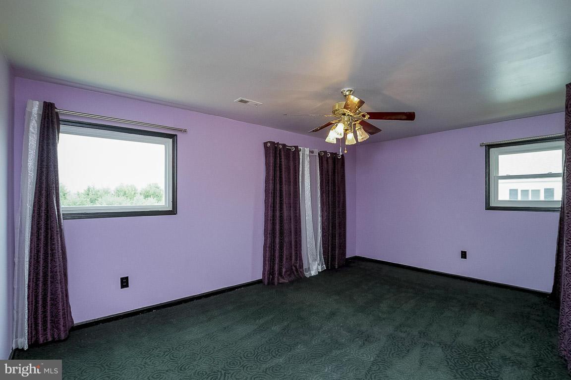 8542 Stonewall Road Manassas, VA 20110 - Photo 22 of 30 Bedroom (Master)